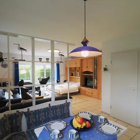 Mensendiek, Anita, App Διαμέρισμα